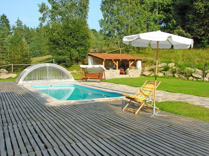 Whispering Woods Retreat